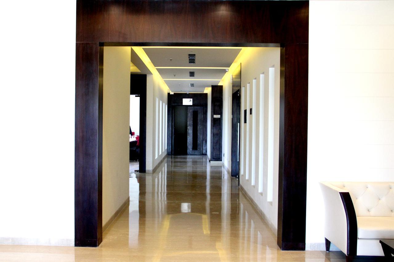 Continent Hotel Nawanshahr Nawashahr Bagian luar foto